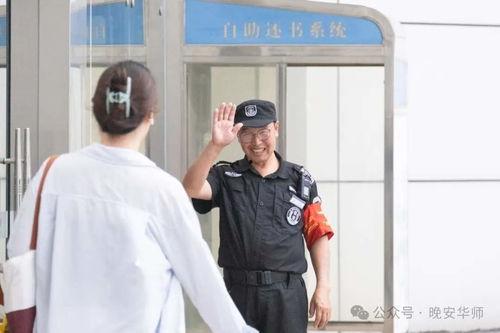 保安叔叔吃瓜视频大全,趣味横生的日常瞬间